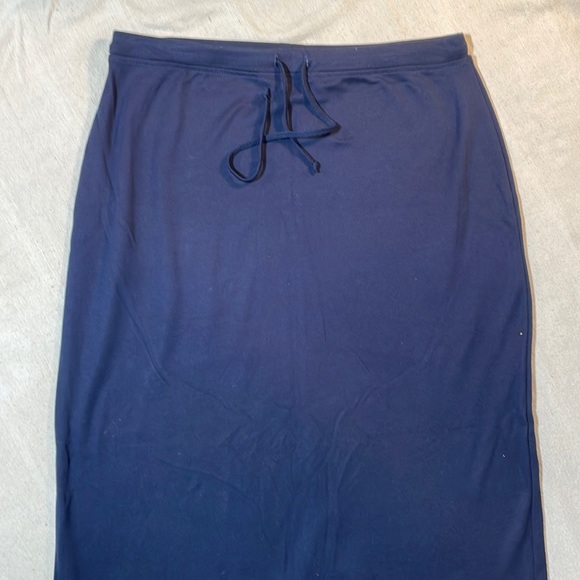 Mountain Lake dark blue long skirt, cut out in back, size L,drawstring waist - Picture 2 of 5
